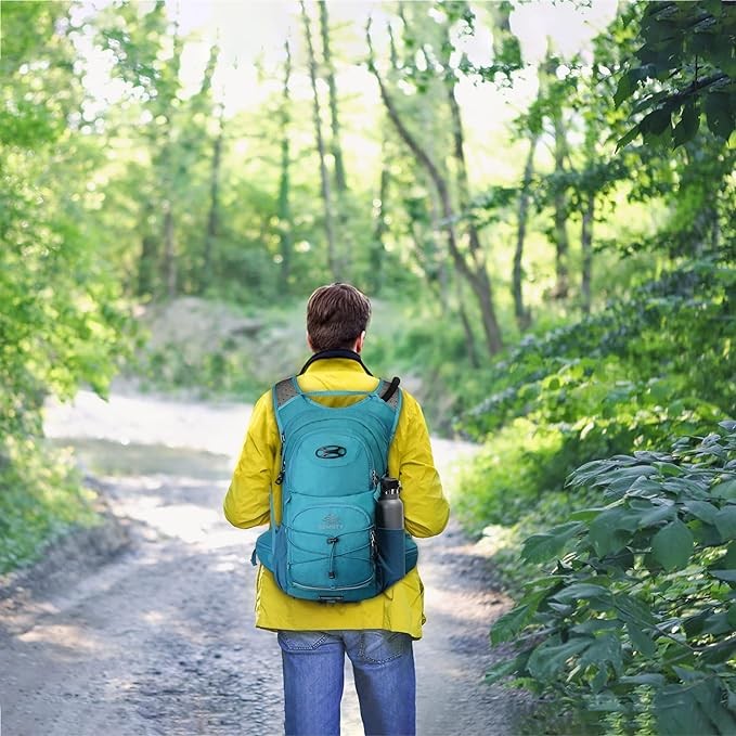 SEMSTY water bag backpack 25 liters, hiking backpack with 3 liter water bag and rain cover, lightweight water backpack suitable for camping, cycling or daily life for men and women